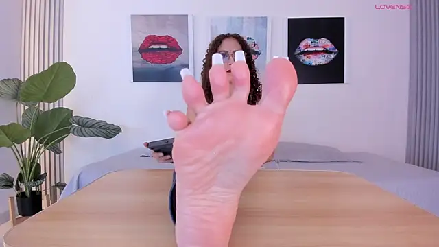 Angela donnato online show from February 2, 2026, 3:38 am