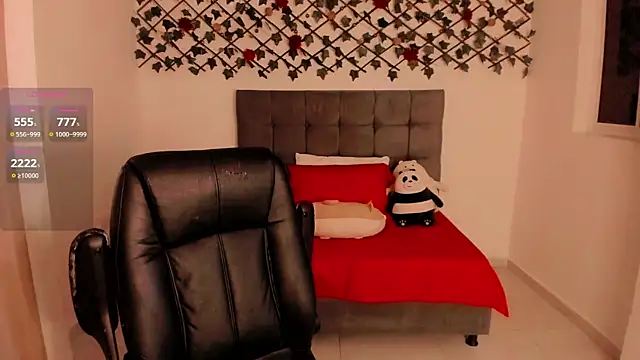 Snapshot of Lilith_Miller21 chatting on November 15, 2025, 7:40 pm Lilith Miller21 online show from November 15, 2025, 7:40 pm