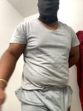 daddythiccklegg online show from November 13, 2025, 5:55 am