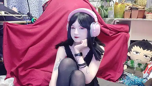 Snapshot of Linda_Harrisons chatting on January 14, 2025, 3:53 am Linda Harrisons online show from January 14, 2025, 3:53 am