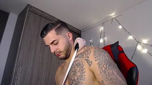 thomas gun online show from December 11, 2024, 9:01 pm