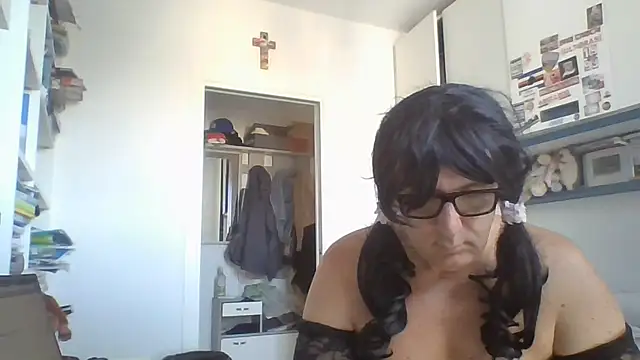 brindisiroby online show from June 23, 2026, 7:39 am
