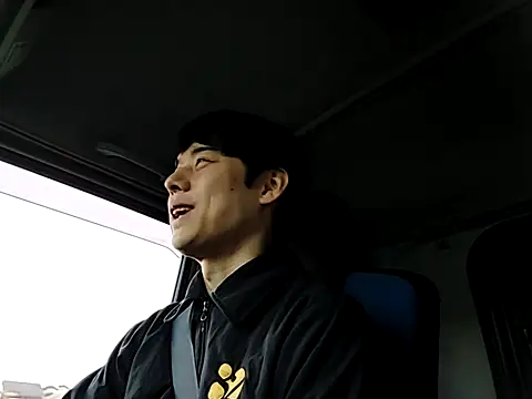 Snapshot of whitebriefboy chatting on March 23, 2026, 9:14 pm whitebriefboy online show from March 23, 2026, 9:14 pm