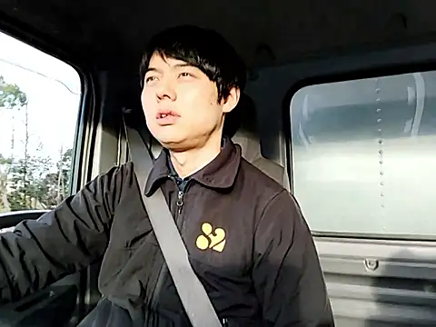 Snapshot of whitebriefboy chatting on March 13, 2026, 10:04 pm whitebriefboy online show from March 13, 2026, 10:04 pm