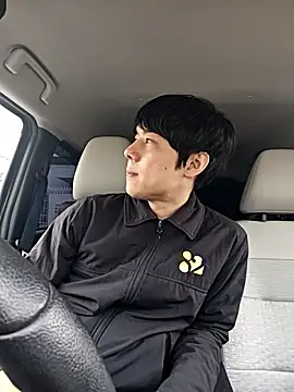 Snapshot of whitebriefboy chatting on March 12, 2026, 11:42 pm whitebriefboy online show from March 12, 2026, 11:42 pm