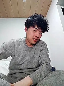 whitebriefboy online show from February 27, 2025, 3:15 pm