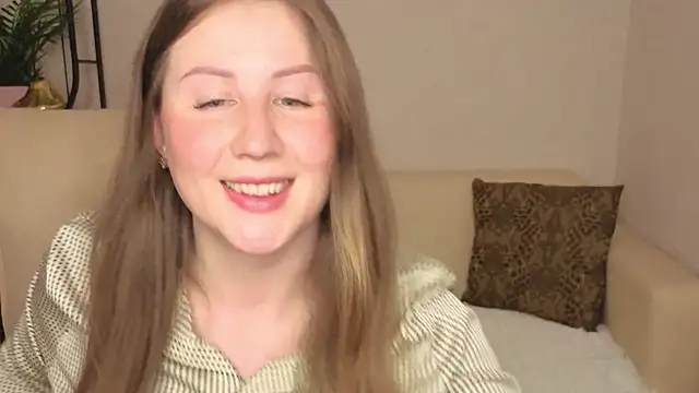 Snapshot of Helens_love chatting on May 24, 2026, 1:16 am Helens love online show from May 24, 2026, 1:16 am
