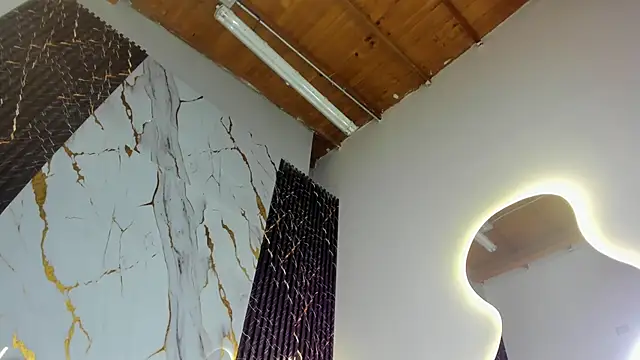 ebony hot1 online show from September 13, 2025, 5:02 pm