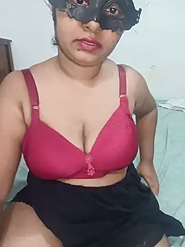 Snapshot of Reesha_99 chatting on July 22, 2026, 1:02 pm Reesha 99 online show from July 22, 2026, 1:02 pm