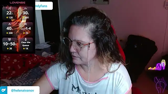 helenca43 online show from October 3, 2025, 12:28 pm