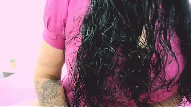 Snapshot of valeriasexxx chatting on March 21, 2026, 2:10 pm valeriasexxx online show from March 21, 2026, 2:10 pm