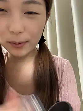 Sweet-Angel999 online show from November 20, 2025, 4:07 pm