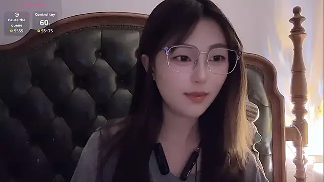 Sweet-Angel999 online show from July 9, 2026, 3:22 pm