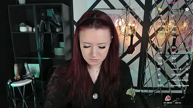 Lily Moonlight online show from March 6, 2026, 7:03 am