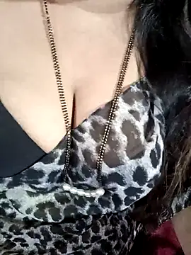 Beautyy38 online show from September 27, 2025, 3:56 am