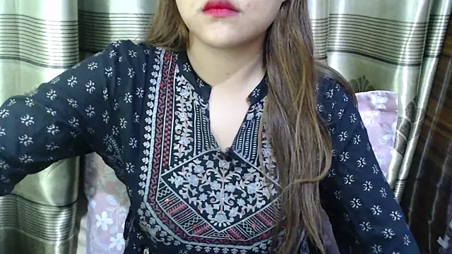 queen angelina online show from February 24, 2026, 12:55 am