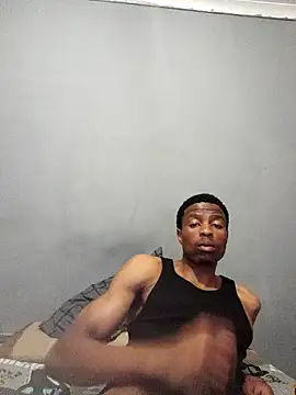 Snapshot of Amazea24 chatting on December 16, 2025, 11:31 pm Amazea24 online show from December 16, 2025, 11:31 pm