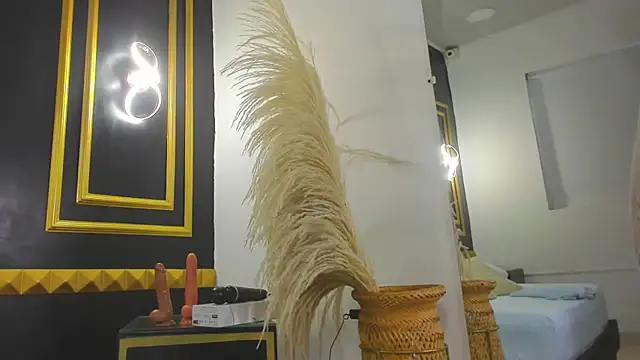 Snapshot of dalila30x chatting on November 28, 2025, 9:48 pm dalila30x online show from November 28, 2025, 9:48 pm