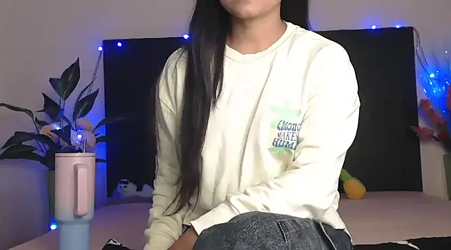 WildRuhi20 online show from February 27, 2025, 5:07 am