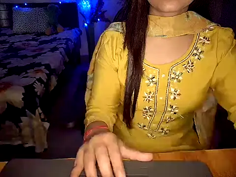 WildRuhi20 online show from February 19, 2026, 5:26 am