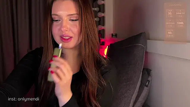 Snapshot of MENNDI chatting on February 27, 2025, 5:47 pm MENNDI online show from February 27, 2025, 5:47 pm