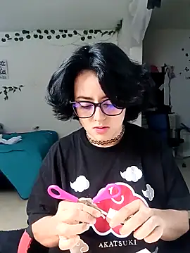 Lin-cute online show from January 31, 2025, 9:59 am