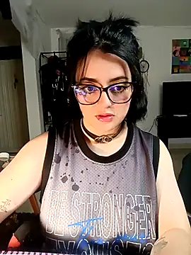 Lin-cute online show from March 4, 2025, 5:42 am