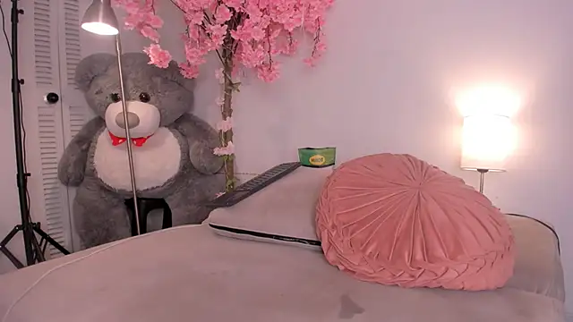 Snapshot of kitty_miaa chatting on July 12, 2026, 9:26 pm kitty miaa online show from July 12, 2026, 9:26 pm