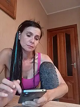 Snapshot of Francenia_lolis chatting on July 31, 2026, 5:43 pm Francenia lolis online show from July 31, 2026, 5:43 pm