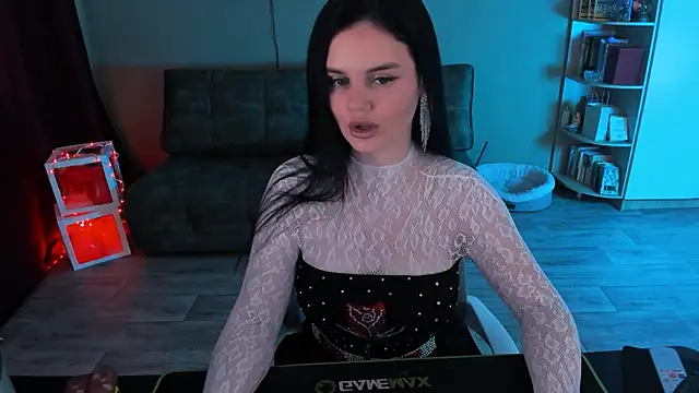 Lora Cain online show from February 24, 2026, 10:27 am