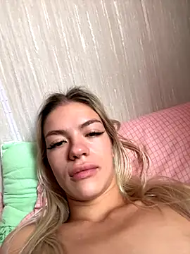 -Sexy Barbie- online show from September 24, 2025, 4:08 am