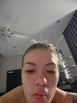 -Sexy Barbie- online show from February 15, 2026, 4:13 am