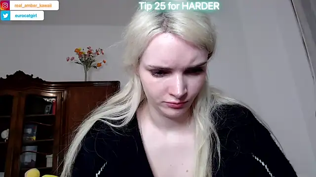 Amber Kawaii online show from March 9, 2025, 8:21 pm