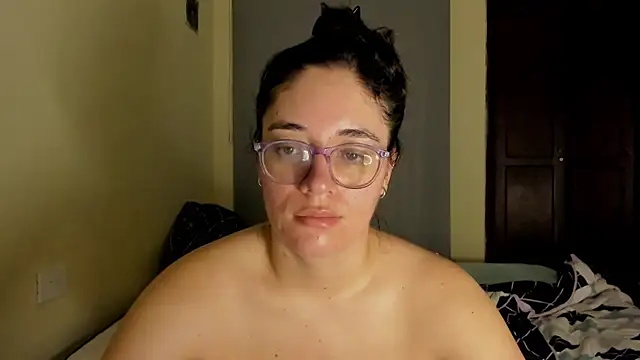 Snapshot of atenas_05_ chatting on July 30, 2026, 9:30 am atenas 05 online show from July 30, 2026, 9:30 am