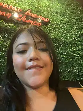 alisson carolina73 online show from February 16, 2025, 4:53 am