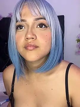 alisson carolina73 online show from February 7, 2025, 9:04 pm