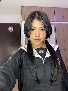 alisson carolina73 online show from February 12, 2025, 2:56 am