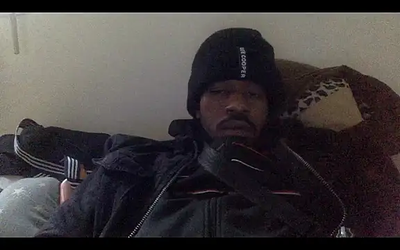 POPAYE972 online show from December 3, 2025, 2:16 pm