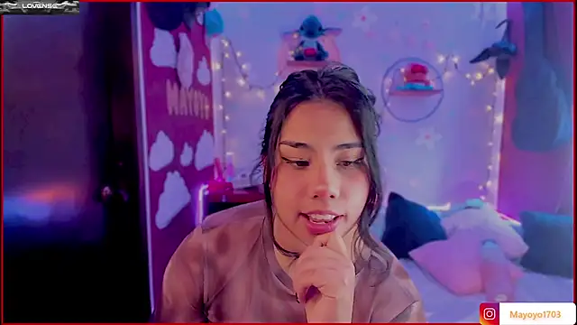 Snapshot of kiki_cavilll chatting on November 5, 2025, 1:14 pm kiki cavilll online show from November 5, 2025, 1:14 pm