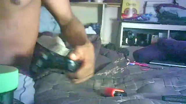 Snapshot of DI4MOND_FIR3 chatting on June 1, 2026, 2:28 pm DI4MOND FIR3 online show from June 1, 2026, 2:28 pm