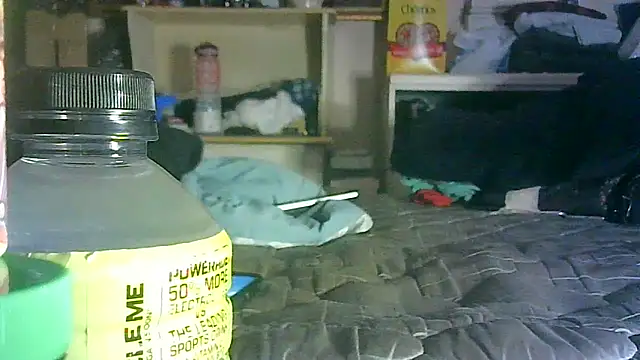 Snapshot of DI4MOND_FIR3 chatting on May 9, 2026, 10:13 pm DI4MOND FIR3 online show from May 9, 2026, 10:13 pm