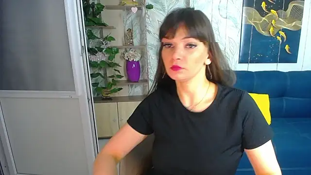 GoldenLadyyy online show from March 19, 2026, 7:19 am