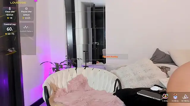 sammanthalove online show from November 16, 2025, 10:57 pm