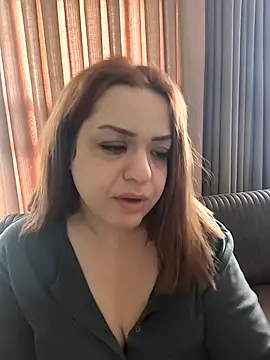 Snapshot of cansuozell chatting on February 12, 2026, 8:14 am cansuozell online show from February 12, 2026, 8:14 am