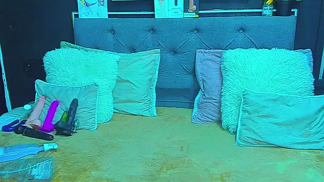 Snapshot of dulce_celeste15 chatting on March 14, 2025, 3:15 am dulce celeste15 online show from March 14, 2025, 3:15 am