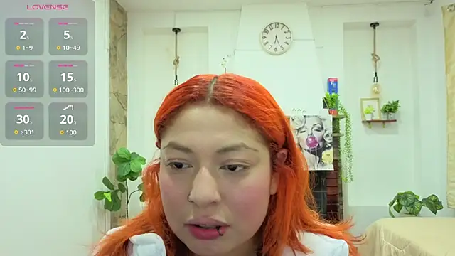 Snapshot of dulce_celeste15 chatting on December 3, 2025, 7:24 pm dulce celeste15 online show from December 3, 2025, 7:24 pm