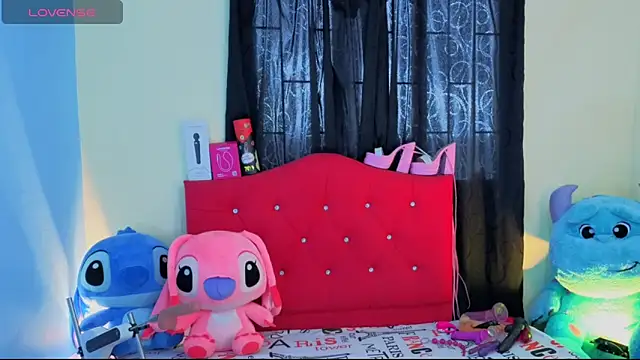 Snapshot of dulce_celeste15 chatting on October 3, 2025, 7:15 pm dulce celeste15 online show from October 3, 2025, 7:15 pm