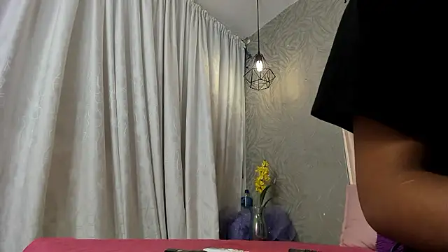 KOURTNEY-- online show from January 9, 2026, 2:18 am