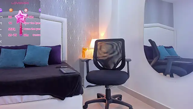  Peach1  online show from September 22, 2025, 2:12 pm