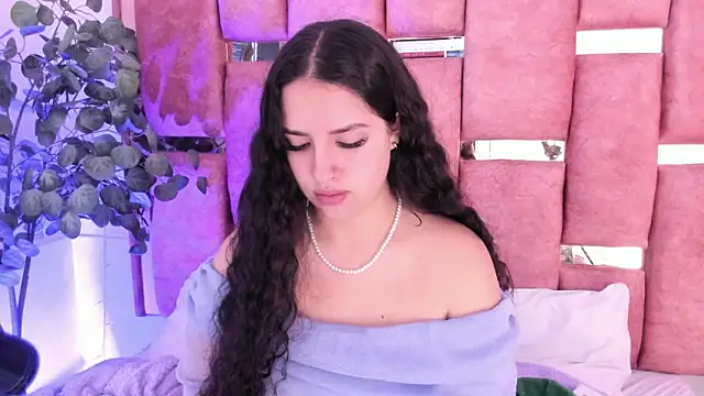 paulette dupont online show from October 11, 2025, 4:24 am